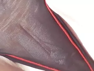 作弊的妻子被隐藏在相机上