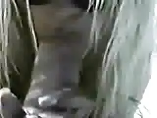 谁是那个女孩午夜蘸？
